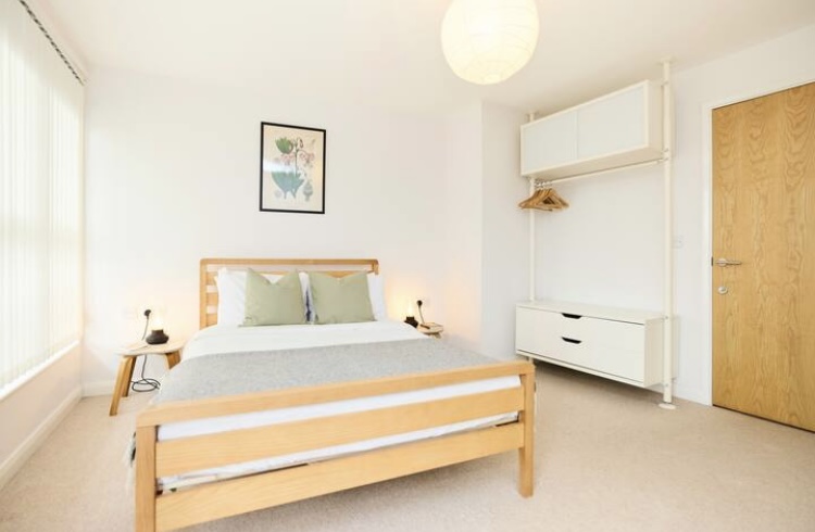 Principal bedroom